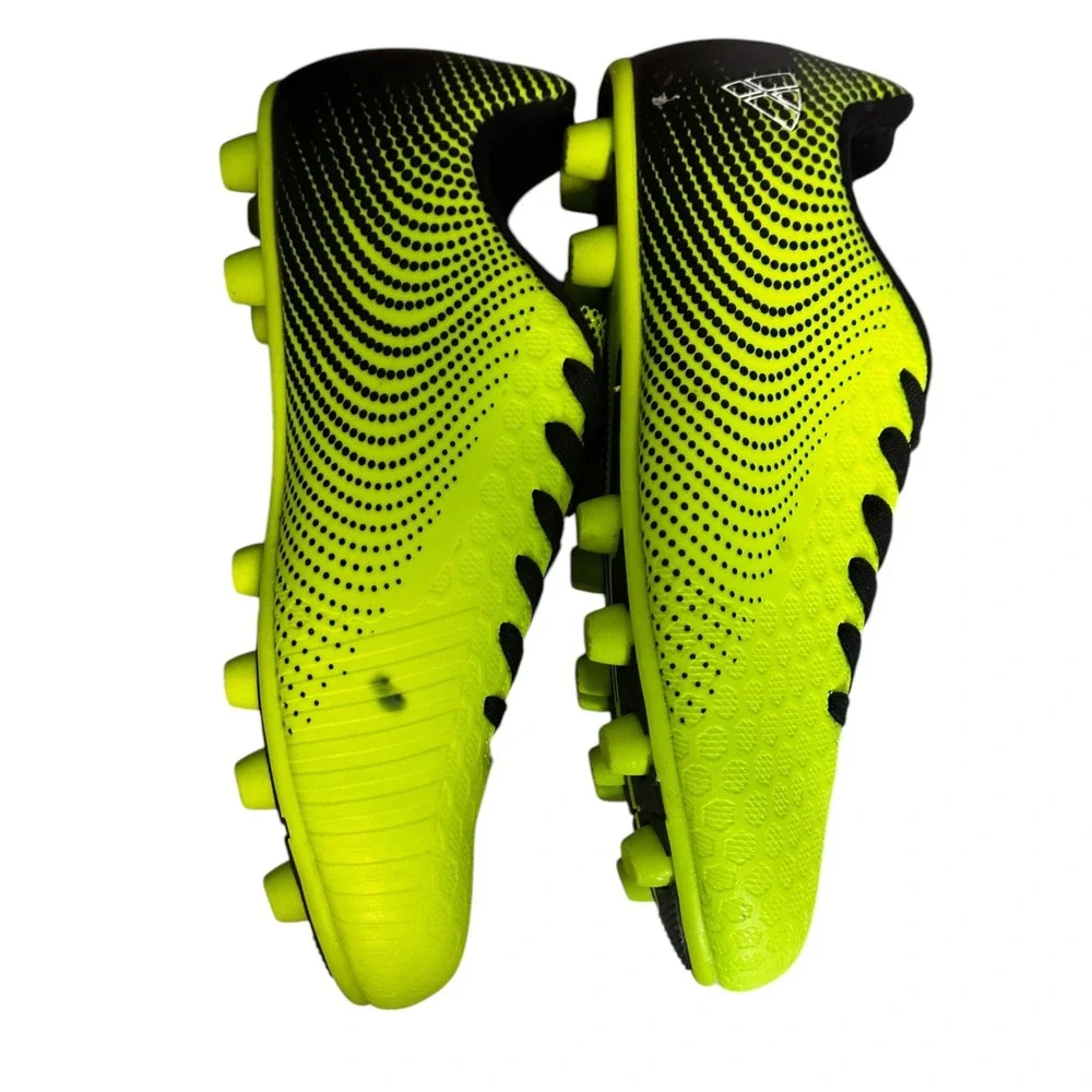 Zentic Soccer Cleats Outdoor Training Neon‎ Green Black Shoes Size 4.5